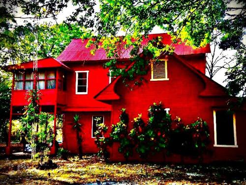 CASA TIPO QUINTA De ESPARCIMIENTO ANTIGUA TIPO VINTAG