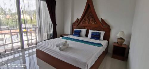Кровать или кровати в номере Sure Guesthouse