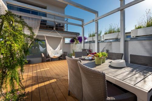 Μπαλκόνι ή βεράντα στο Kameralny Aparthotel Elegante Władysławowo - Adults Only