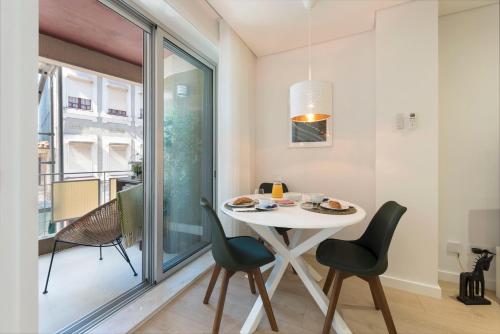 Heart of D. Pedro Apartments III