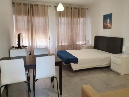 Varandas do Mar 3- Remodelado, Wifi, 150mt Praia