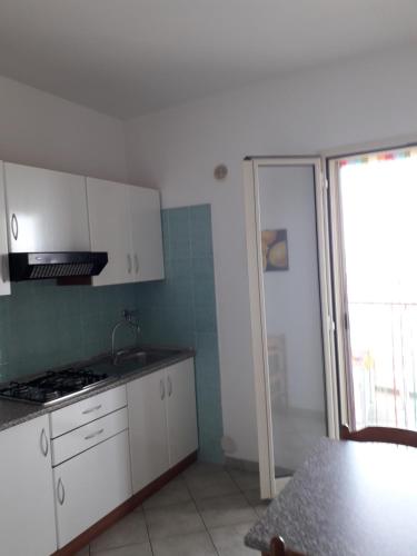 Dapur atau dapur kecil di Villa dei pini
