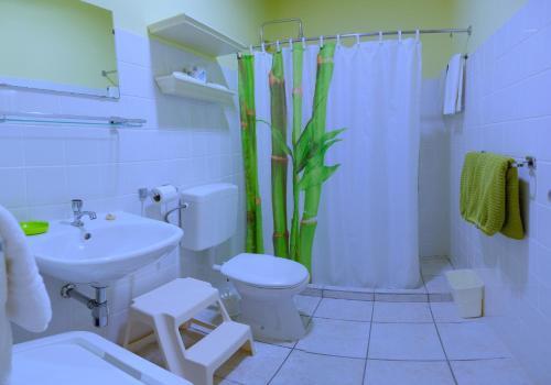 Gallery image of Aruba Quality Apartments & Suites in Palm-Eagle Beach