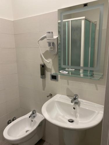 Ένα μπάνιο στο Ruderi&Mare b&b