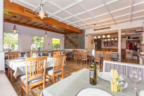Nápoje v ubytovaní Hotel Landhaus Lungau