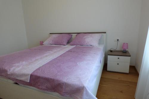 Fotografie z fotogalerie ubytování Stone house Katarina v destinaci Nedeščina