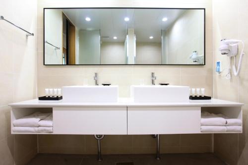 Vannituba majutusasutuses Hotel Skypark DaejeonⅠ