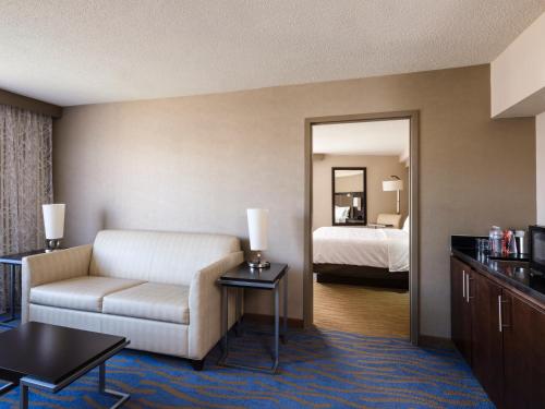 Holiday Inn Washington Capitol-National Mall, an IHG Hotel Image