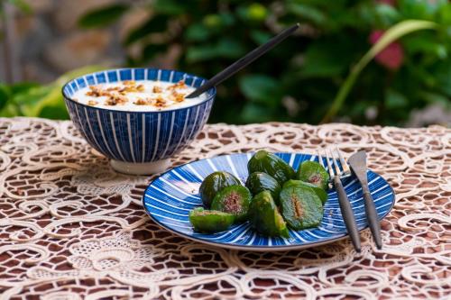 Еда / где поесть недалеко от гостевого дома