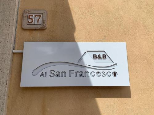 a sign on the side of a building at B&B Al San Francesco in Castel di Sangro