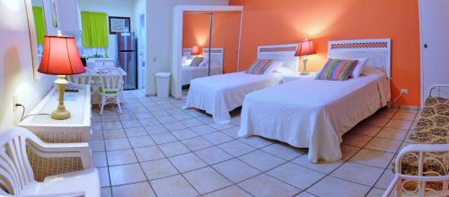 Gallery image of Aruba Quality Apartments & Suites in Palm-Eagle Beach