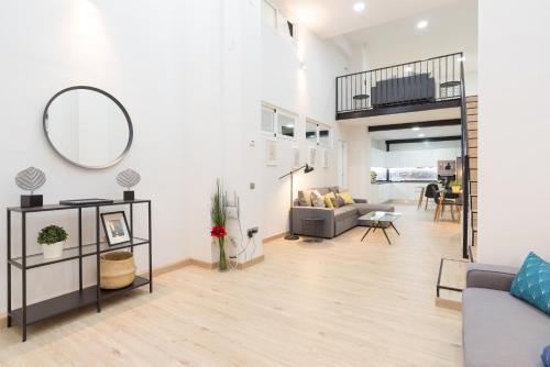 Duplex Cienfuegos II & old town by ELE Apartments