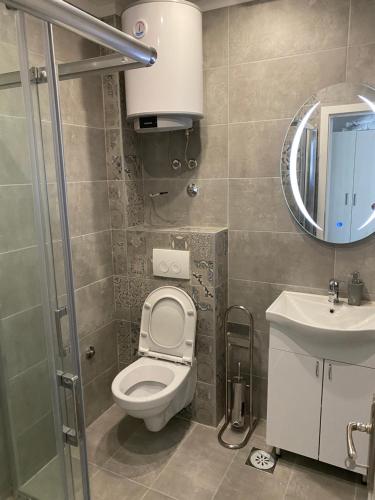 Et badeværelse på DMApartmani