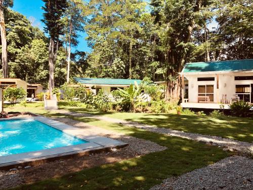 Bazén v ubytování Sonora Jungle & Yoga Retreat nebo v jeho okolí