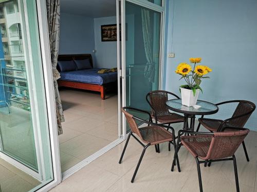 Gallery image of SorotHouse in Jomtien Beach