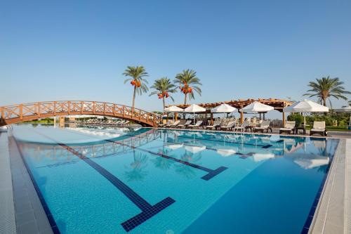 Gallery image of Merit Park Hotel Casino & SPA in Kyrenia
