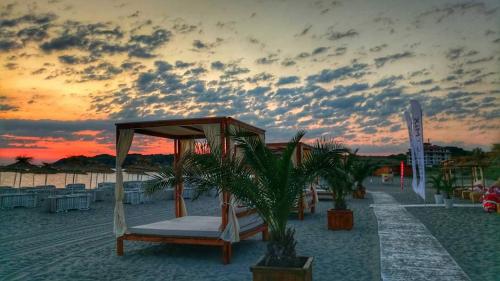 Gallery image of Aparthotel Regina Mare in Tsarevo