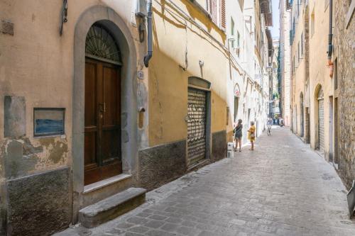 GuestHost - Palazzo Pitti & Ponte Vecchio Cozy Flat