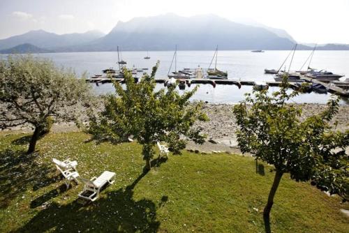 a view of a marina with boats in the water at St. Maurice smile in Ghiffa