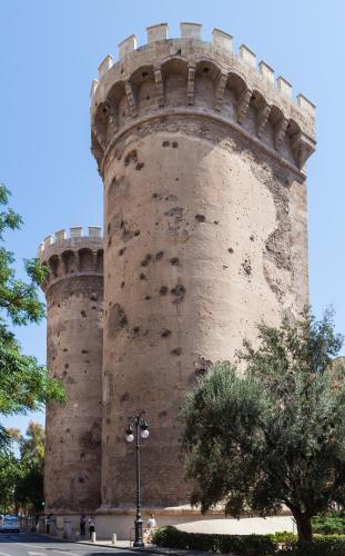 Apartamento céntrico Torres de Quart.
