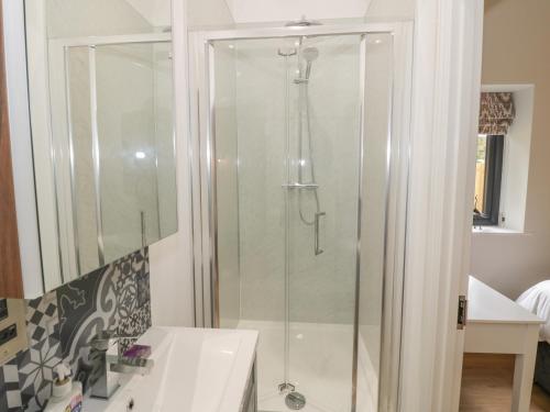 Un baño de The Leat
