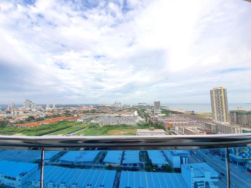 a view of the city from the observation deck at The Wave Suites Melaka in Melaka