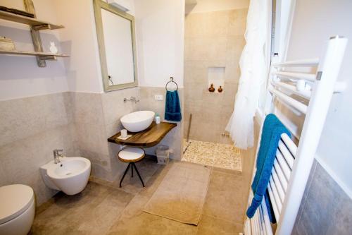 A bathroom at Il Sole di Poggi