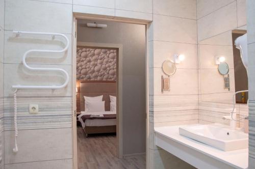 Ванная комната в Дионис