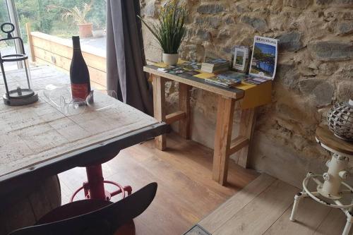 Φωτογραφία από το άλμπουμ του L'IDYLLIQUE - Studio Privé Sous Maison σε Saint-Didier-sur-Beaujeu