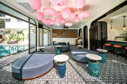 Gallery image of De An Hotel in Hoi An