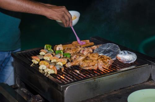 ヴィラの敷地内または近くでの食事または食べ物