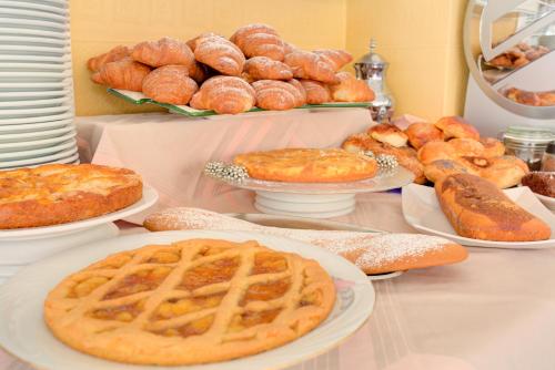 Jídlo v hotelu nebo okolí