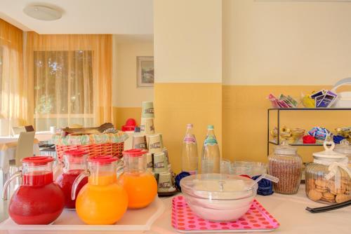 Jídlo v hotelu nebo okolí