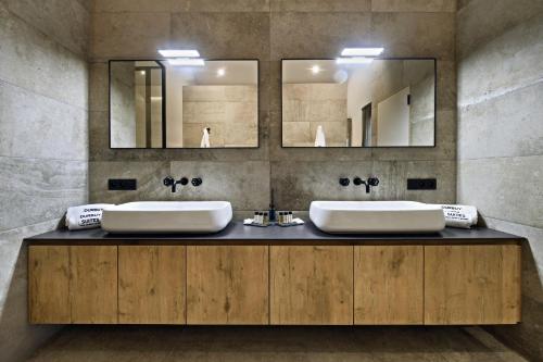 Ένα μπάνιο στο DURBUY SUITES
