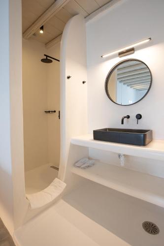 Gallery image of Obsession Mykonos in Agios Stefanos
