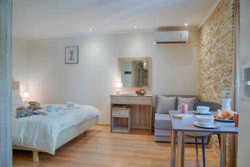 Effie's Suites Old town