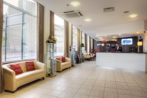 Lobbyen eller receptionen på Holiday Inn Express - Glasgow - City Ctr Theatreland, an IHG Hotel
