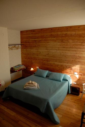 Una cama o camas en una habitación de Agriturismo Paradiso41