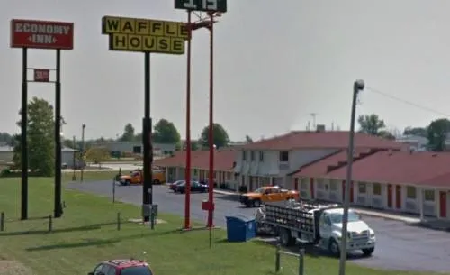 Economy Inn Toledo-Perrysburg in Toledo