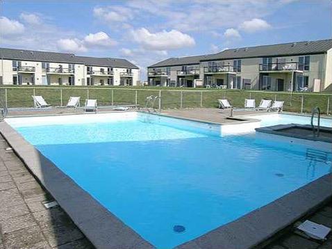 The swimming pool at or close to Lyngby Mølle Holiday Apartment