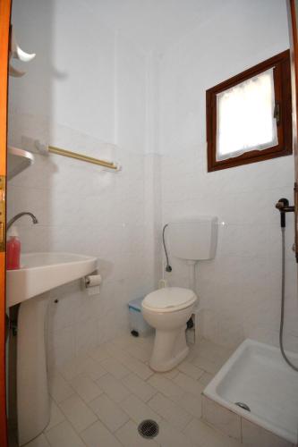 Gallery image of Charoula in Platanias