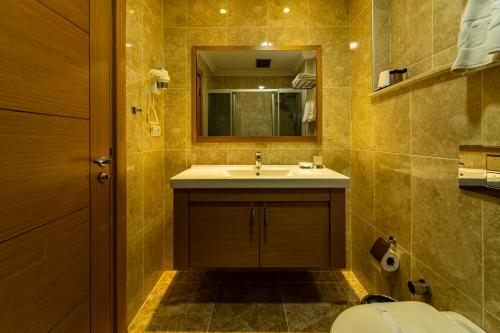 Vonios kambarys apgyvendinimo įstaigoje Levent Hotel Istanbul