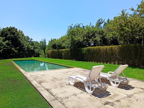 Swimmingpoolen hos eller tæt på Casa da Eira - Alojamento Local