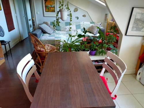 2 rooms flat Clichy Levallois