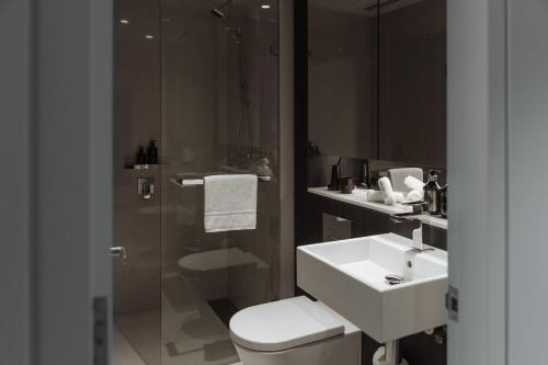 SKYE Suites Green Square – Photos 2