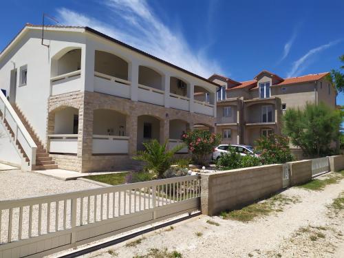 Gallery image of Apartmani Vjeko in Vir