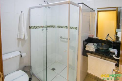 Vonios kambarys apgyvendinimo įstaigoje EcoMAPP Hotel