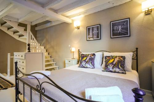 Deluxe Apartment Casa Flores with Sea View & Terrace