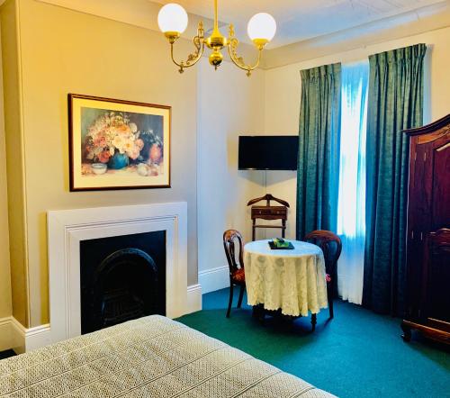 Avonmore On The Park Boutique Hotel Image