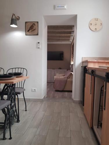 Dapur atau dapur kecil di LISA HOUSE